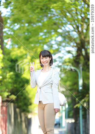 膽量構成·女商人 膽量構成·女商人 10979389
