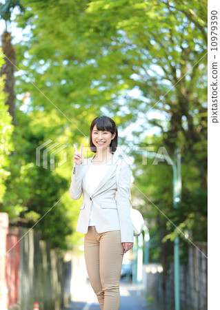 膽量構成·女商人 膽量構成·女商人 10979390