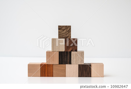 堆積的木頭 堆積的木頭 10982647