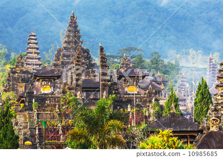 Besakih Besakih 10985685