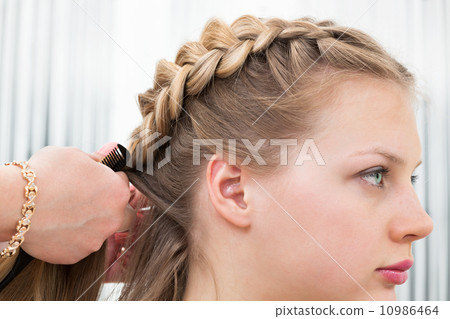 Hair styling Hair styling 10986464