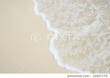Ocean beach wave of Okinawa Ocean beach wave of Okinawa 10987178