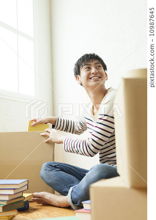 Male 20's male lifestyle 10987645