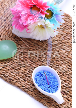 Bath time with incense Bath time with incense 10987783