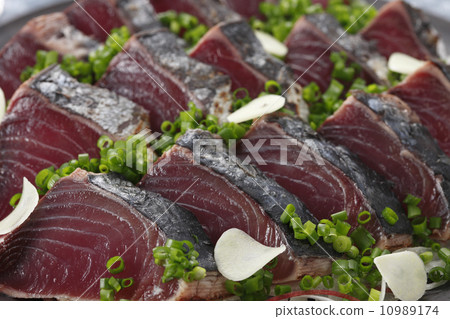 Batting of bonito Batting of bonito 10989174