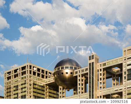 ODAIBA,TOKYO-CIRCA JUNE 2014 ODAIBA,TOKYO-CIRCA JUNE 2014 10992516