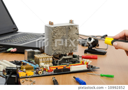 CPU air cooler needs cleaning 10992852