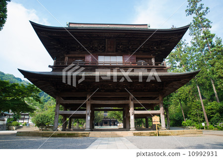 一圈的圓圈的山門前面 10992931