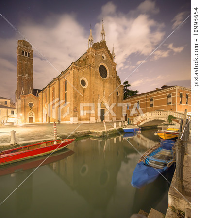 Santa Maria Gloriosa dei Frari, Venice 10993654