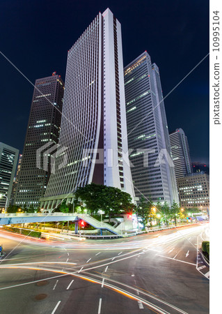 Night view of Shinjuku secondary city center Night view of Shinjuku secondary city center 10995104