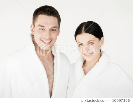 couple in spa couple in spa 10997306