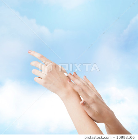 female soft skin hands 10998106