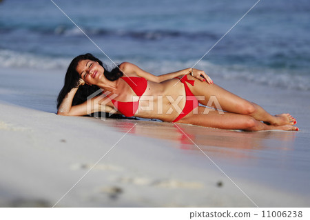 Beautiful woman on beach Beautiful woman on beach 11006238