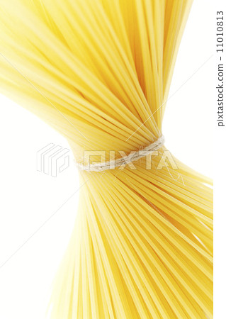 Dry spaghetti 11010813