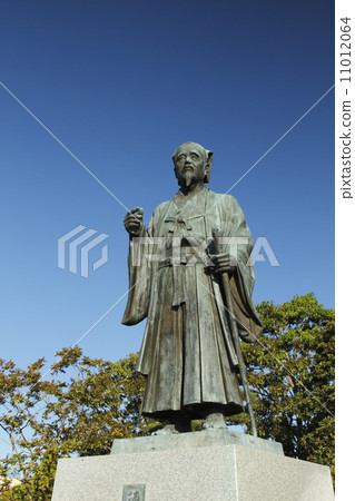 Mukozaki Tokugawa公共雕像：站在黃門雕像廣場（千葉湖西側）。 Mito Komon特色的理想選擇。 “沒有人” 11012064