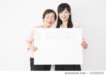 兩代兩個女人 11016359