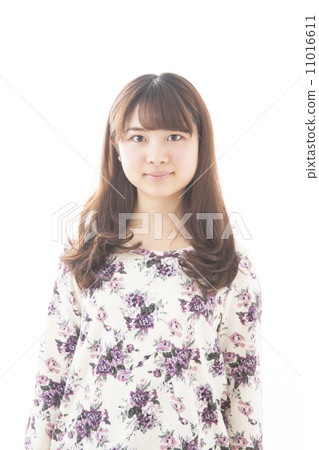 young woman young woman 11016611