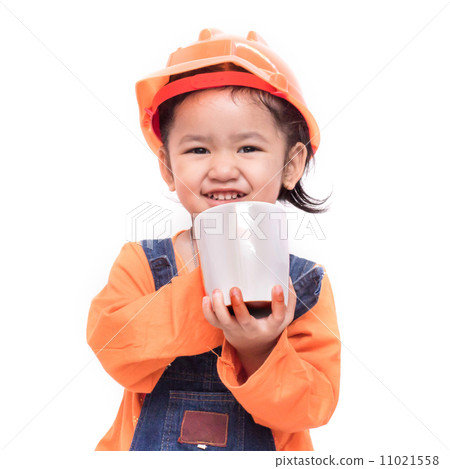 Smile Asian Engineer baby girl holding the white mug 11021558