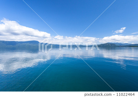 在初夏的十和田晚 在初夏的十和田晚 11022464