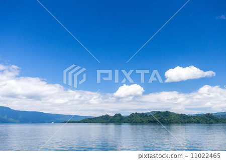 在初夏的十和田晚 在初夏的十和田晚 11022465