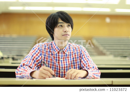 大學生聽講座 11023872