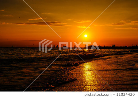 日落海灘 11024420