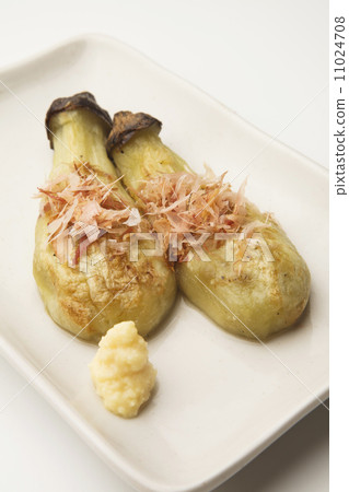 烤茄子 烤茄子 11024708