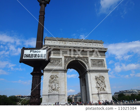 Arc de Triomphe  11025384