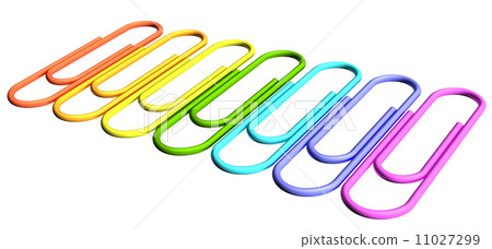 Colored paperclips diagonal perspective row Colored paperclips diagonal perspective row 11027299
