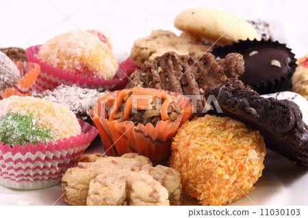 Kuih Raya Traditional Cookies Kuih Raya Traditional Cookies 11030103