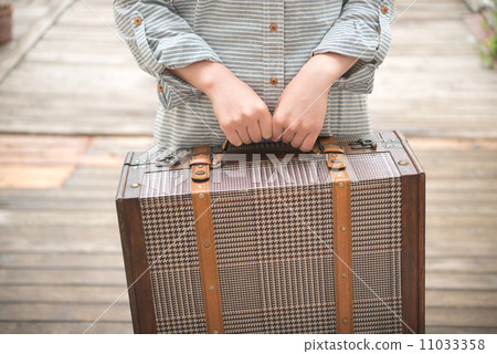 Trunk trunk case 11033358