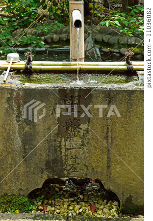 Tomioka Hachimangu Shrine·Hand Shui Ishigato Shrine和Awashima Shrine Koto Ward 11036082