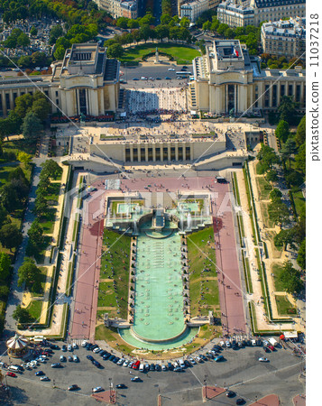 View of Trocadero from Eiffel Tower View of Trocadero from Eiffel Tower 11037218