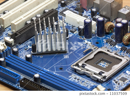 Printed computer motherboard 11037509
