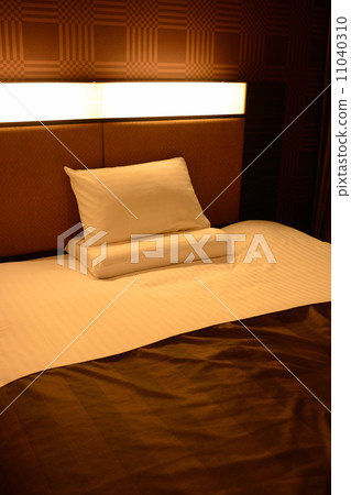 Hotel single room Hotel single room 11040310
