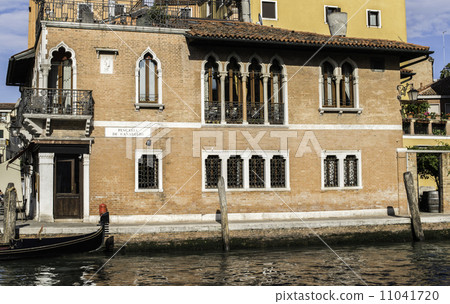Ancient buildings in Venice Ancient buildings in Venice 11041720