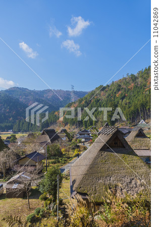 Kayabuki no Sato Kitamura of Miyama, Kyoto Prefecture 11042869
