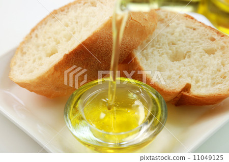 Olive oil  11049125