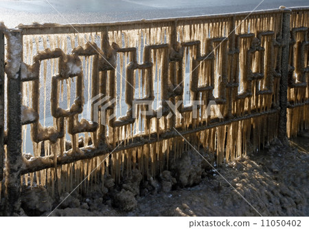 Winter highway guardrail 11050402