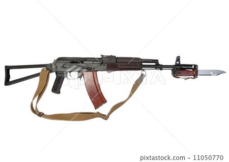kalashnikov assault rifle aks-74 with bayonet isolated on a white background kalashnikov assault rifle aks-74 with bayonet isolated on a white background 11050770