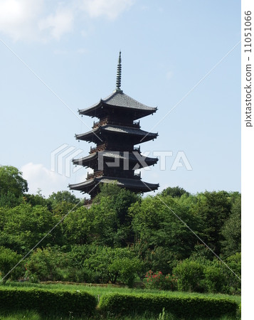 Bicentic of Baiu Rainy Fountain Kokubunji 5-storied pagoda Bicentic of Baiu Rainy Fountain Kokubunji 5-storied pagoda 11051066