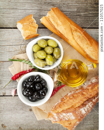 Italian food appetizer of olives, bread and spices 11057025