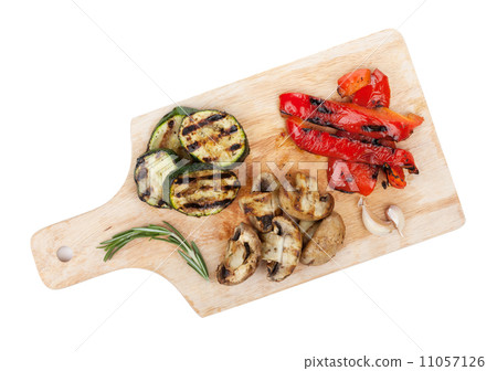Grilled vegetables on cutting board 11057126