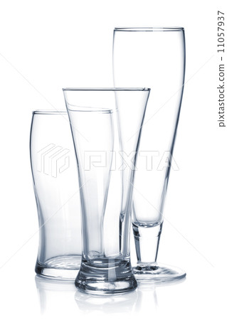 Empty beer glass set Empty beer glass set 11057937