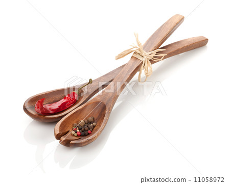 Vintage kitchen utensils with spices Vintage kitchen utensils with spices 11058972