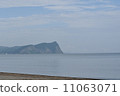 Sea	 11063071