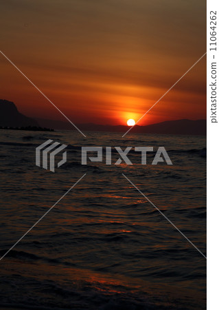 Monsieur的晚霞 11064262