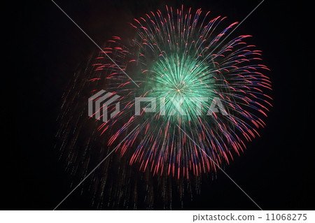 Mikuni fireworks display (Mikuni-cho, Sakai City, Fukui Prefecture) 11068275