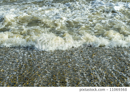Turbulent sea Turbulent sea 11069368