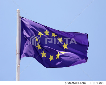 European flag European flag 11069388